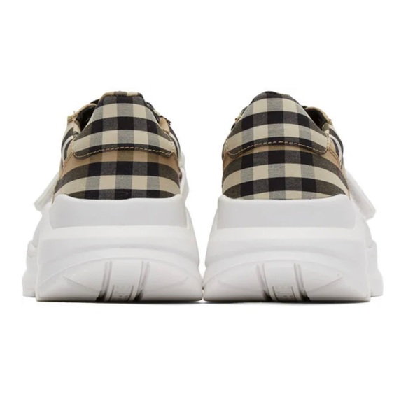 New in Box - Picture 4 of 5